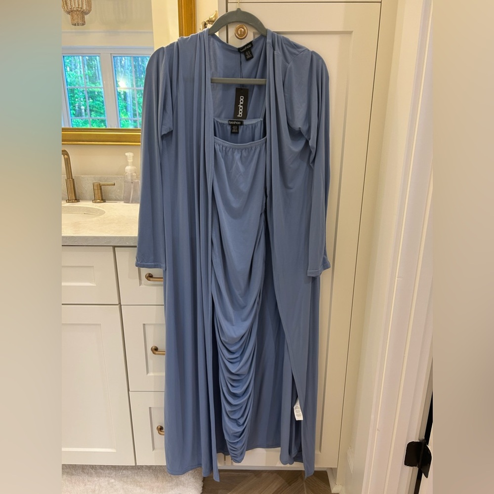 Brand new Boohoo blue maxi dress with camono